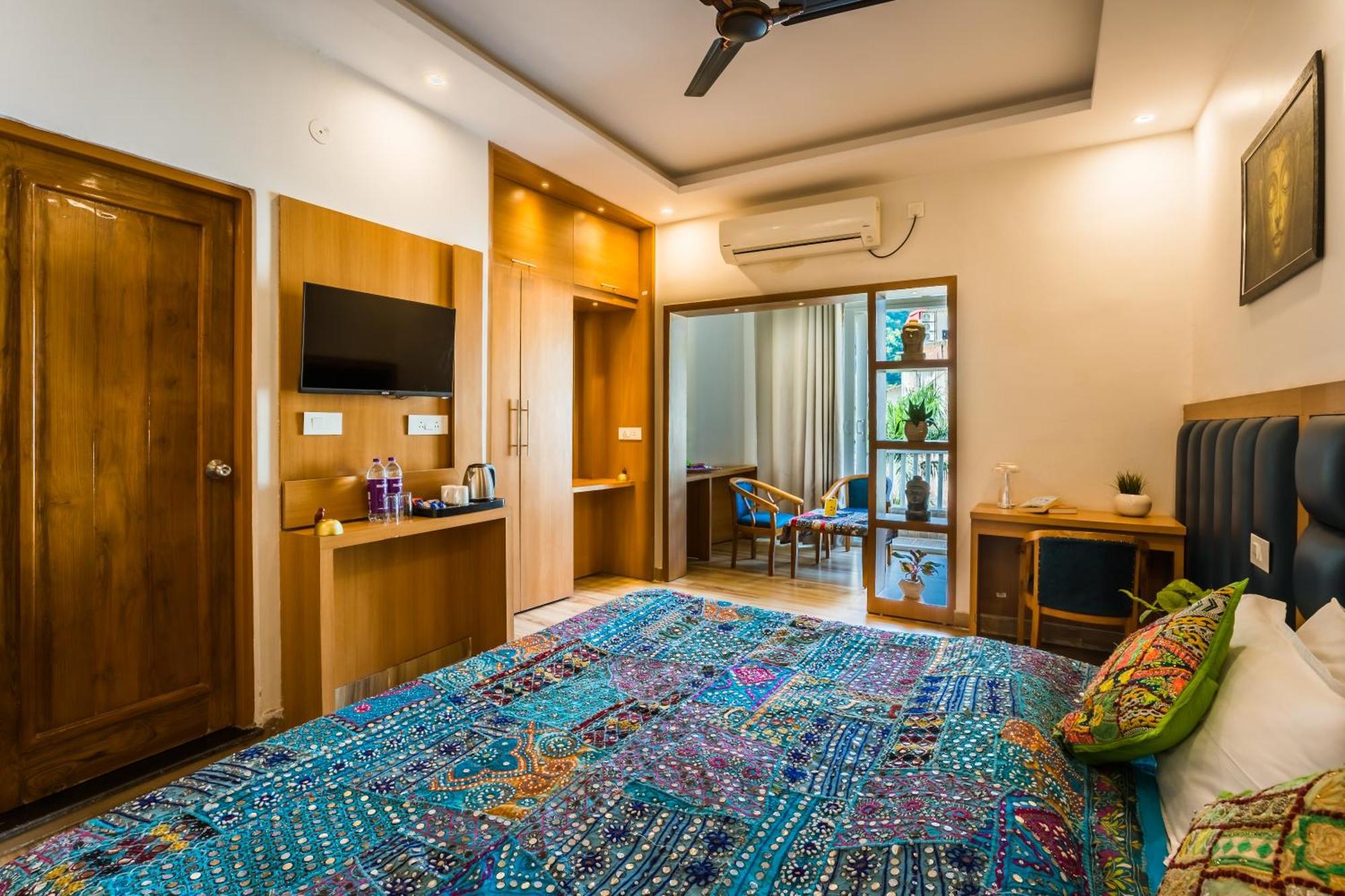 Tripli Hotels Ayushman Retreat Rishīkesh Exteriör bild